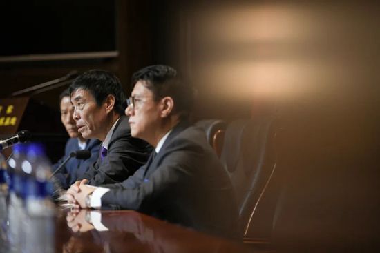 双性将军双腿呻吟大张bl